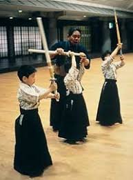 最新排名：詹皇绝杀湖人升西部第4 快船冲上第6勇士掉进附加赛区