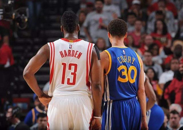 埃梅里在一 埃梅里在一