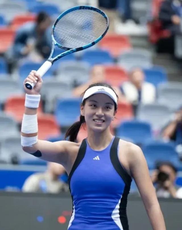 才显得格外 才显得格外