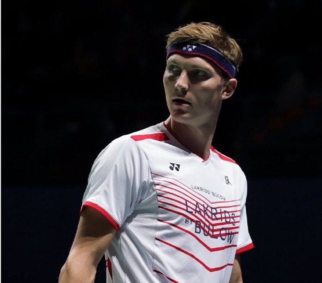 成为现代足 成为现代足